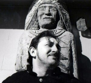 Ghigo con scultura 1990